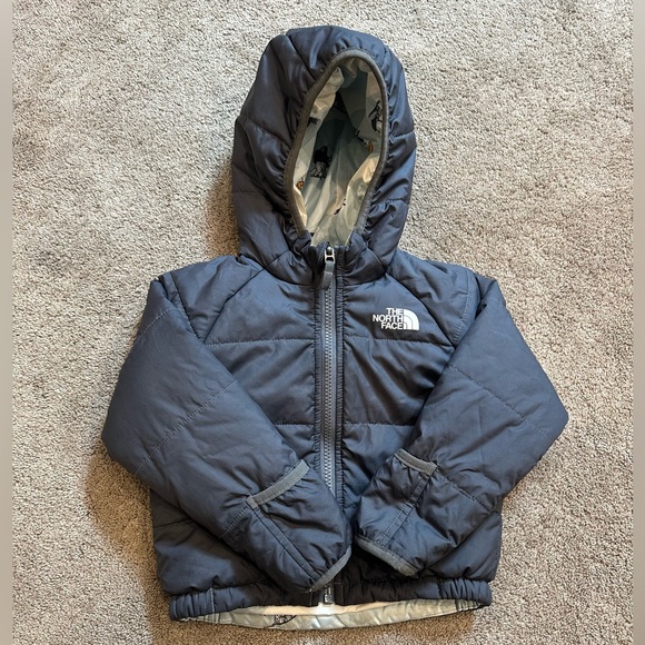 The North Face - REVERSIBLE PERRITO HOODED JACKET - INFANT - Picture 1 of 3